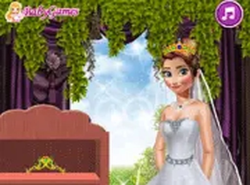 Bridal Duo Dress-Up Adventure